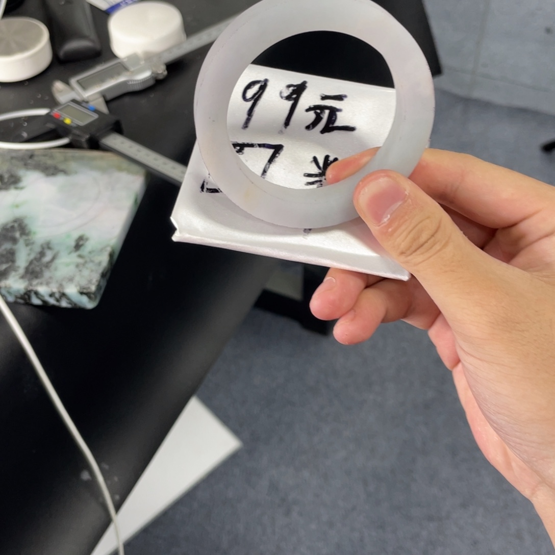 没***飞翡翠未镶嵌手镯翡翠