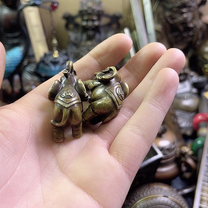 铜器585655566669588588