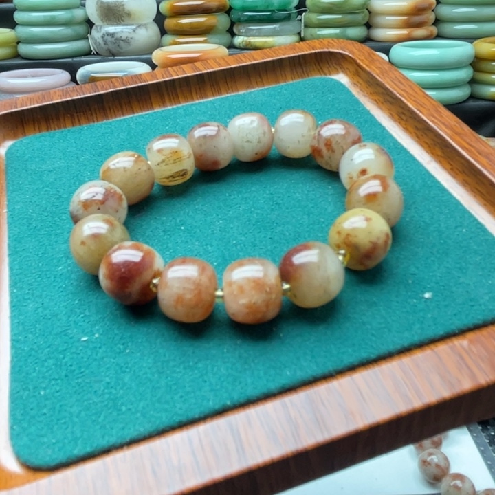 石英质玉手镯未镶嵌小****9