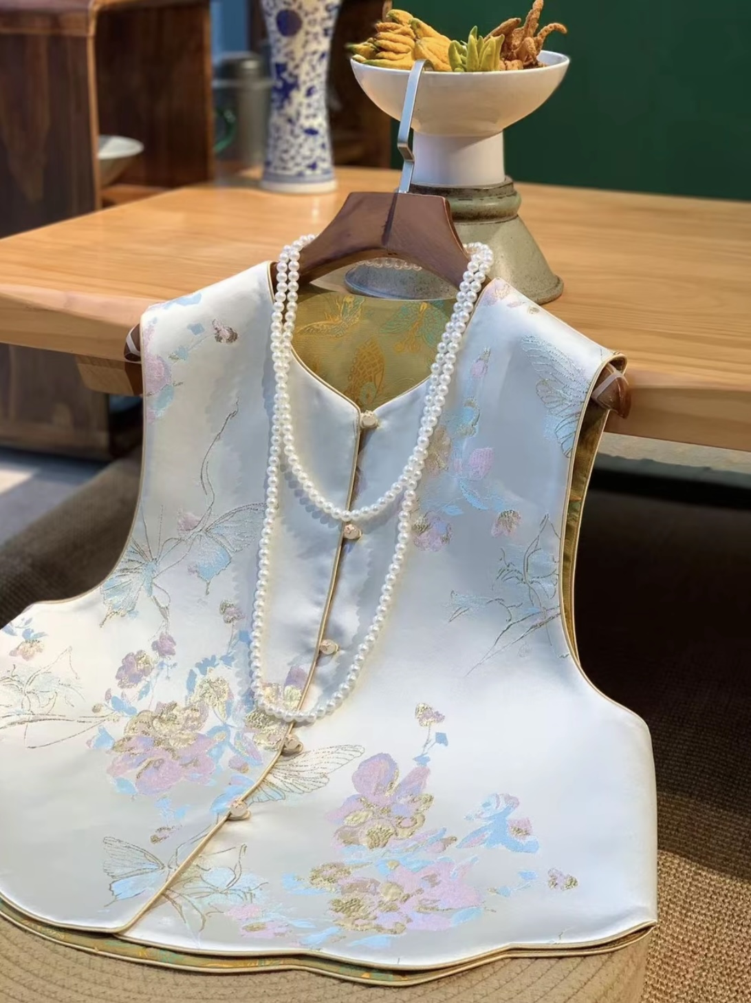 【闭月羞花】复古国风新中式提花马甲四季款新款