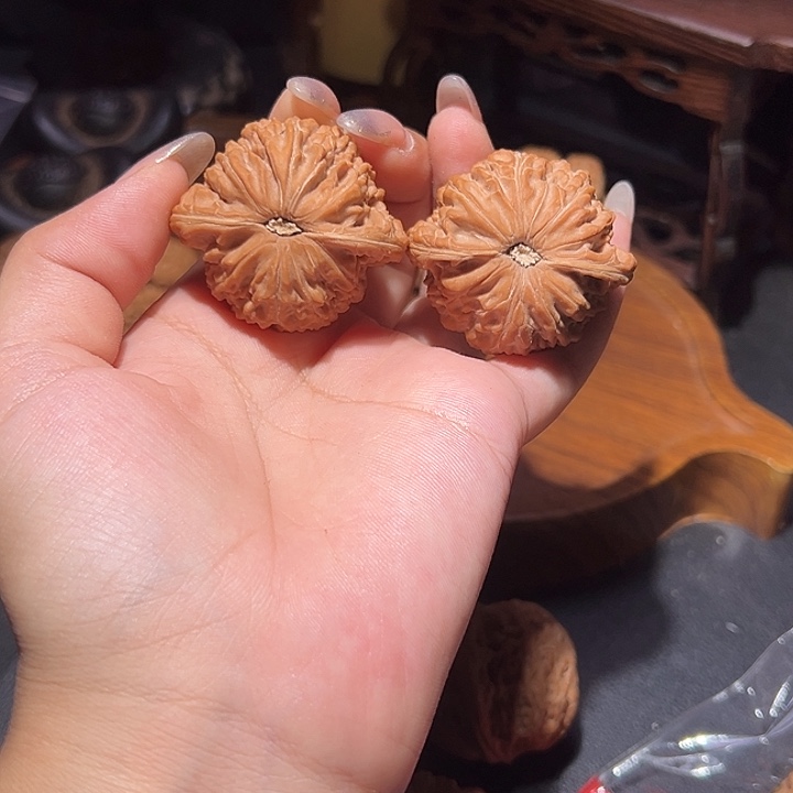 夏***侯把件文玩核桃磨盘40➕全品