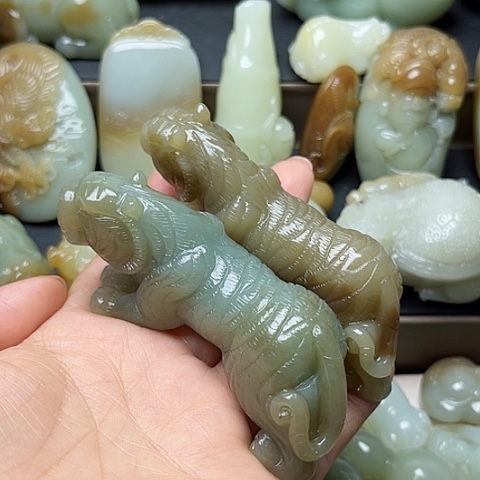 和田玉未镶嵌颈饰悦**高