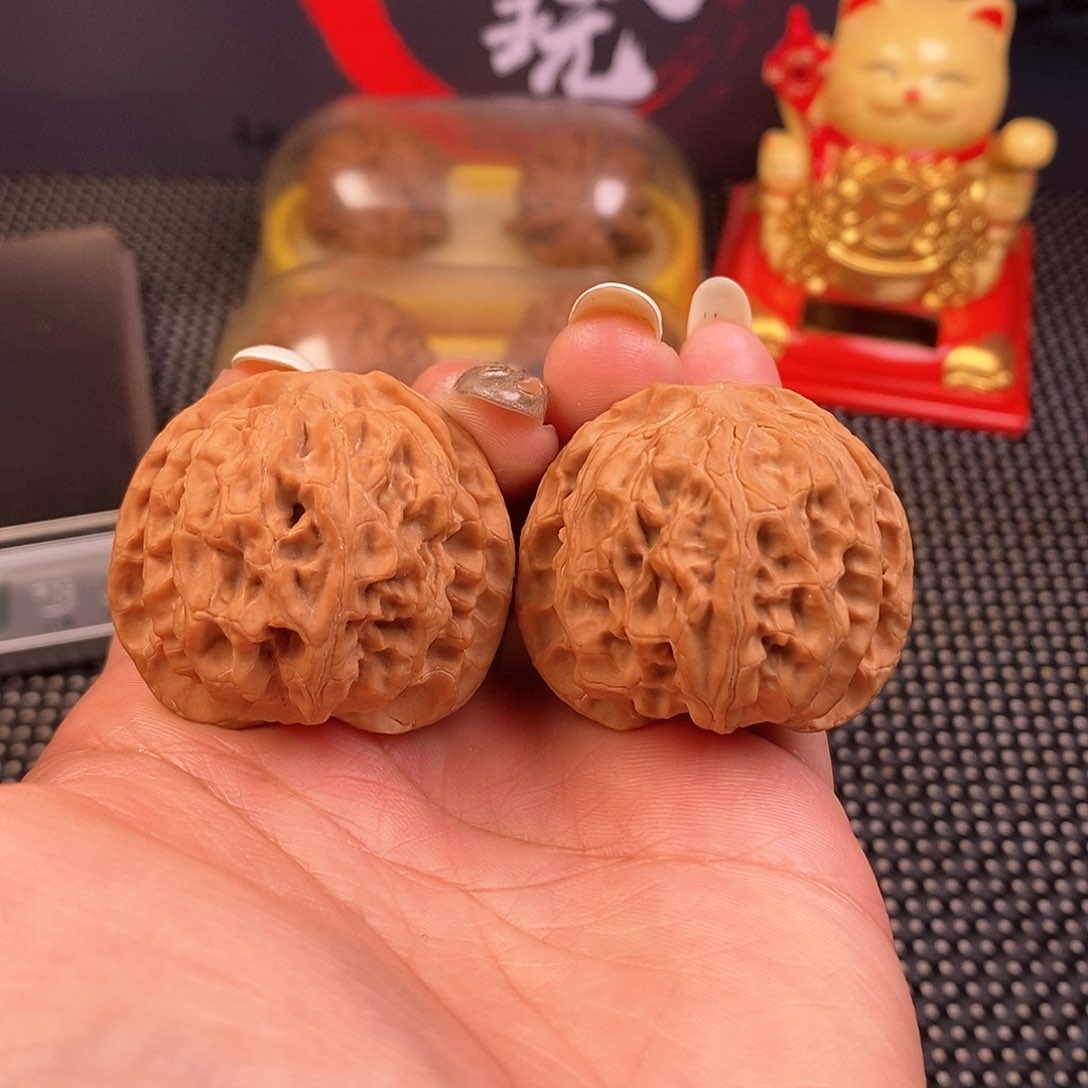 文玩核桃吊坠39尺苹果园全品