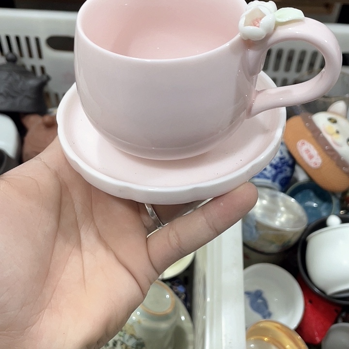 陶瓷茶具全部清清完回家过年