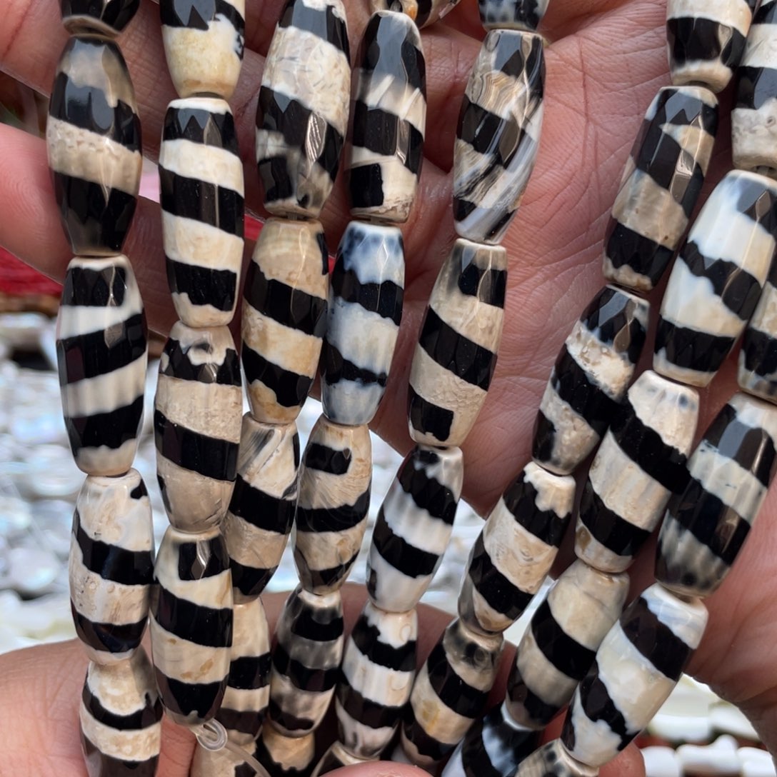 玛瑙/玉髓未镶嵌珠宝半成品一线玛瑙天竺1条卡10*24