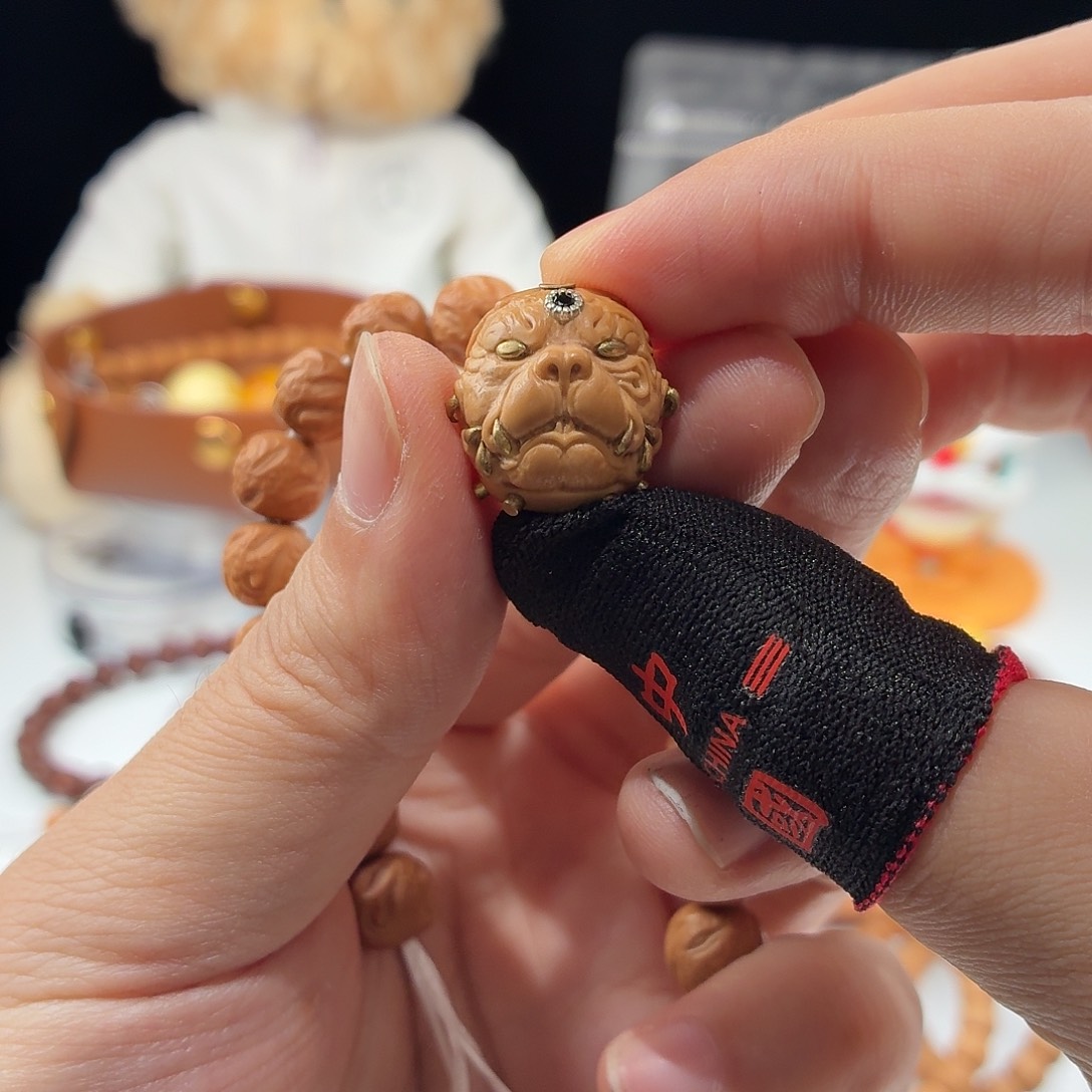 派***醒猴头核桃手串狗王