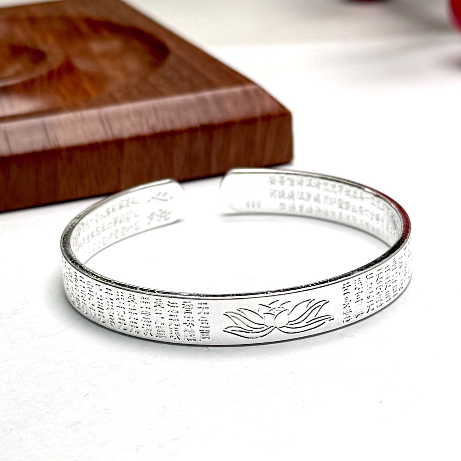 欧标贵银通宝手镯臻藏-t137