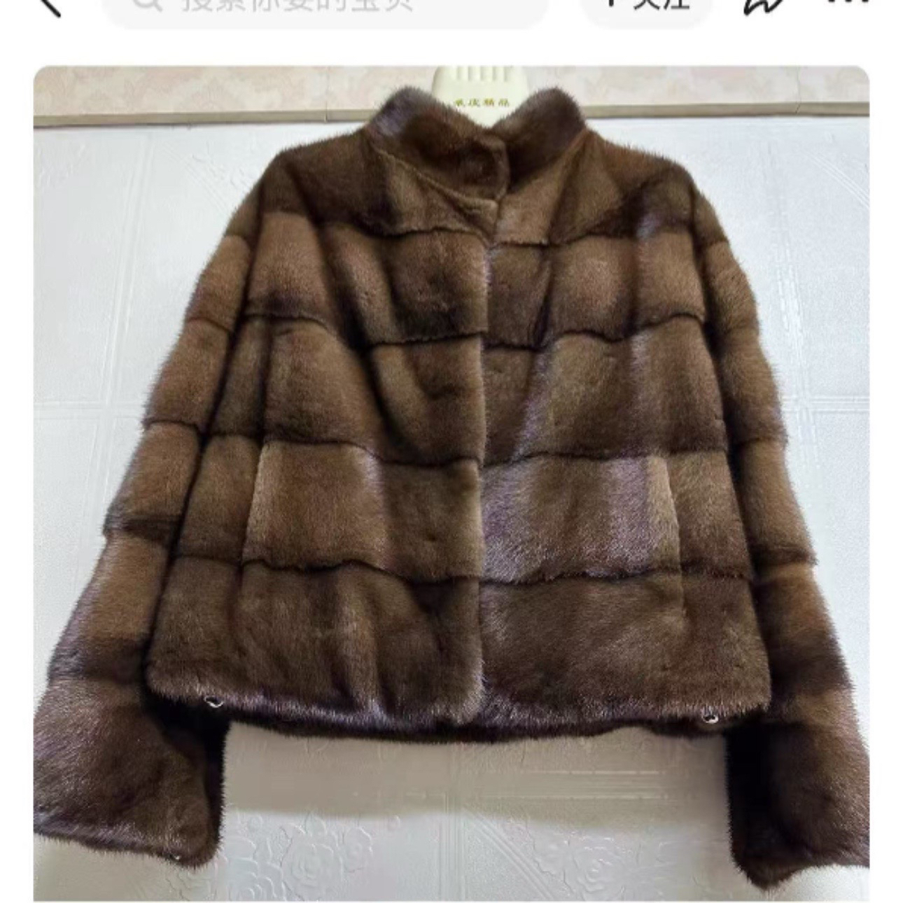 轻奢风时尚外套服饰-1