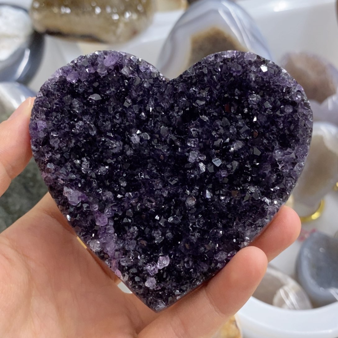 杨***咩紫晶珠宝半成品未镶嵌