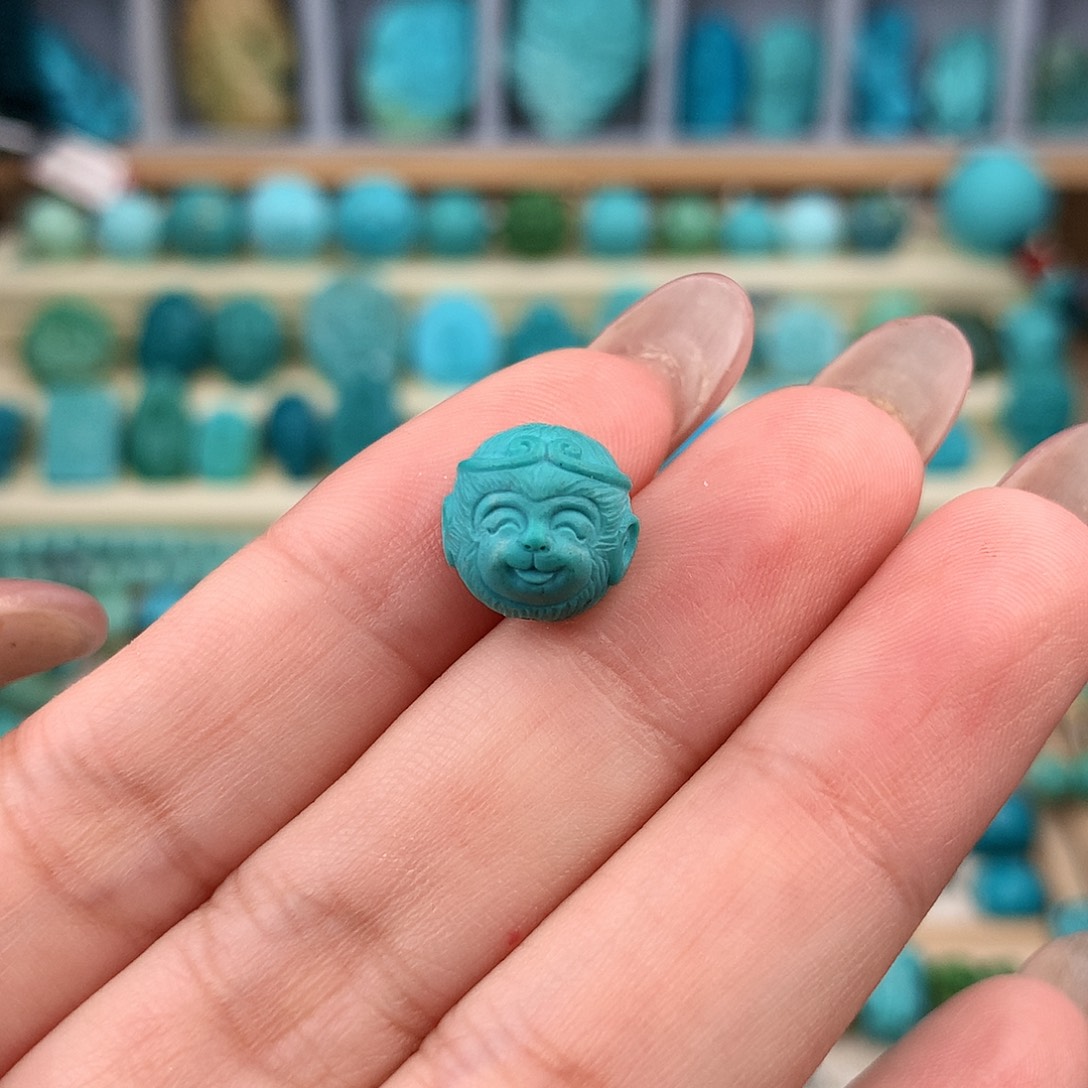 未镶嵌绿松石珠宝奇石