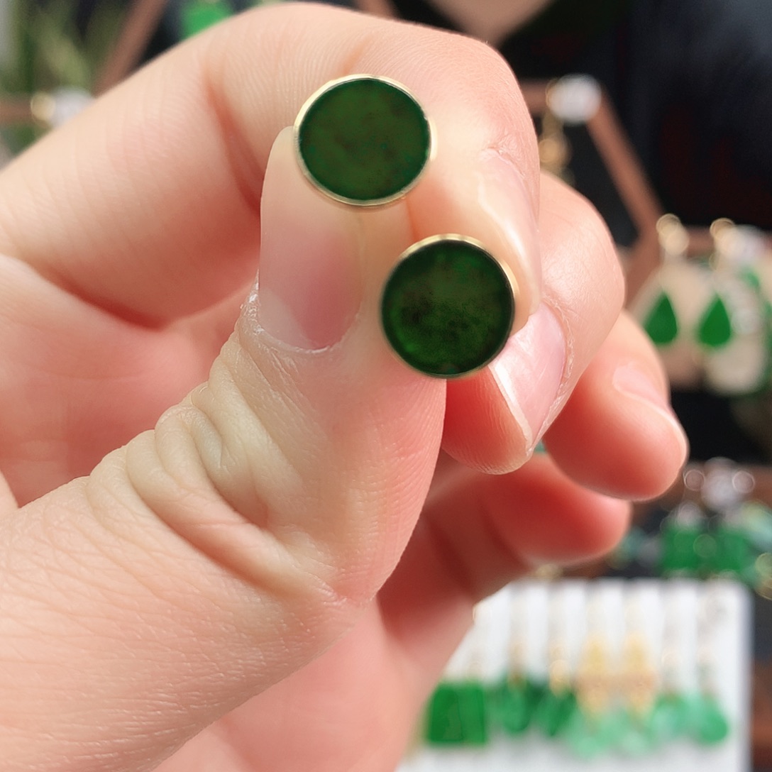 翡翠耳饰18K金镶嵌耳饰