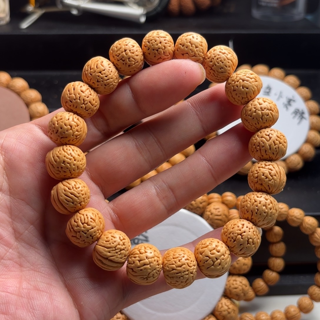‍***¸菩提籽类桃核南瓜手串精品