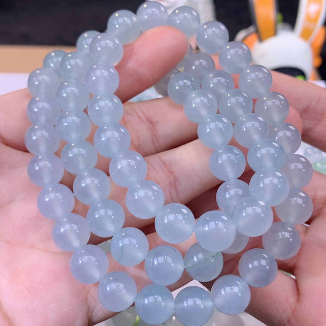 翡翠手链未镶嵌猪**豆卡10m m