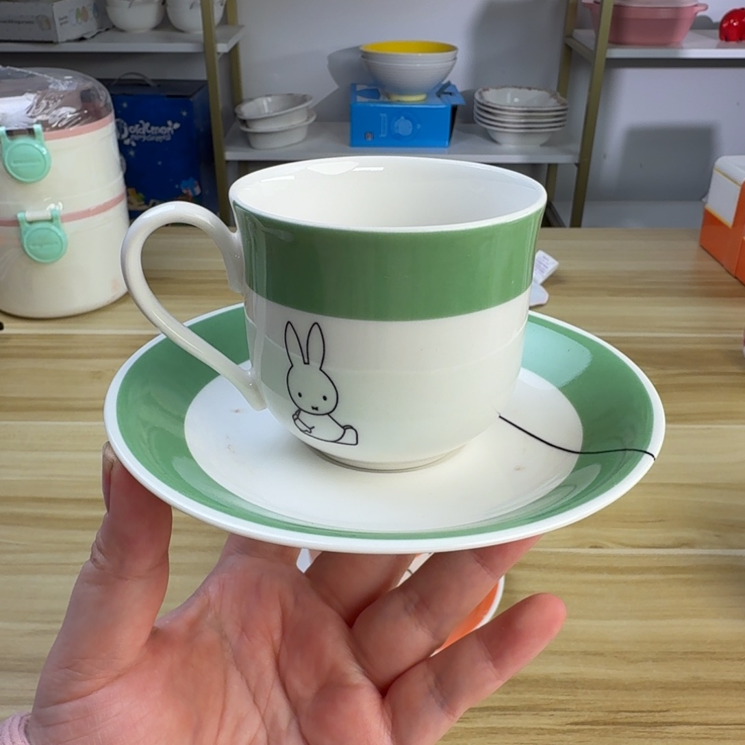 瓷片这个世界都是微瑕