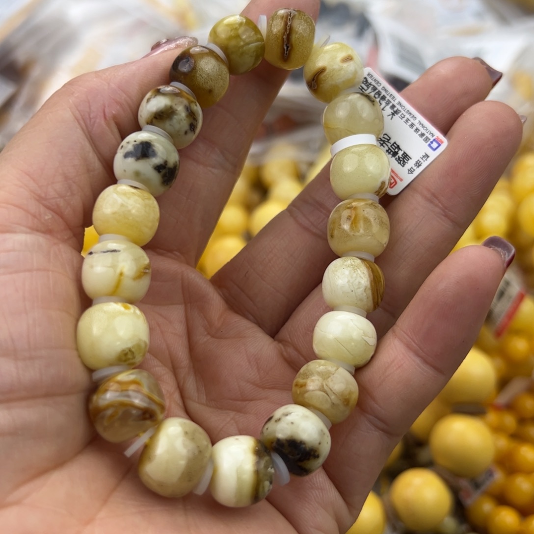 琥珀珠宝奇石未镶嵌