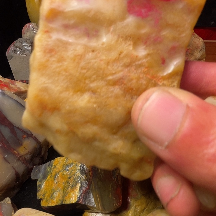 昌化石昌化软玉鸡血