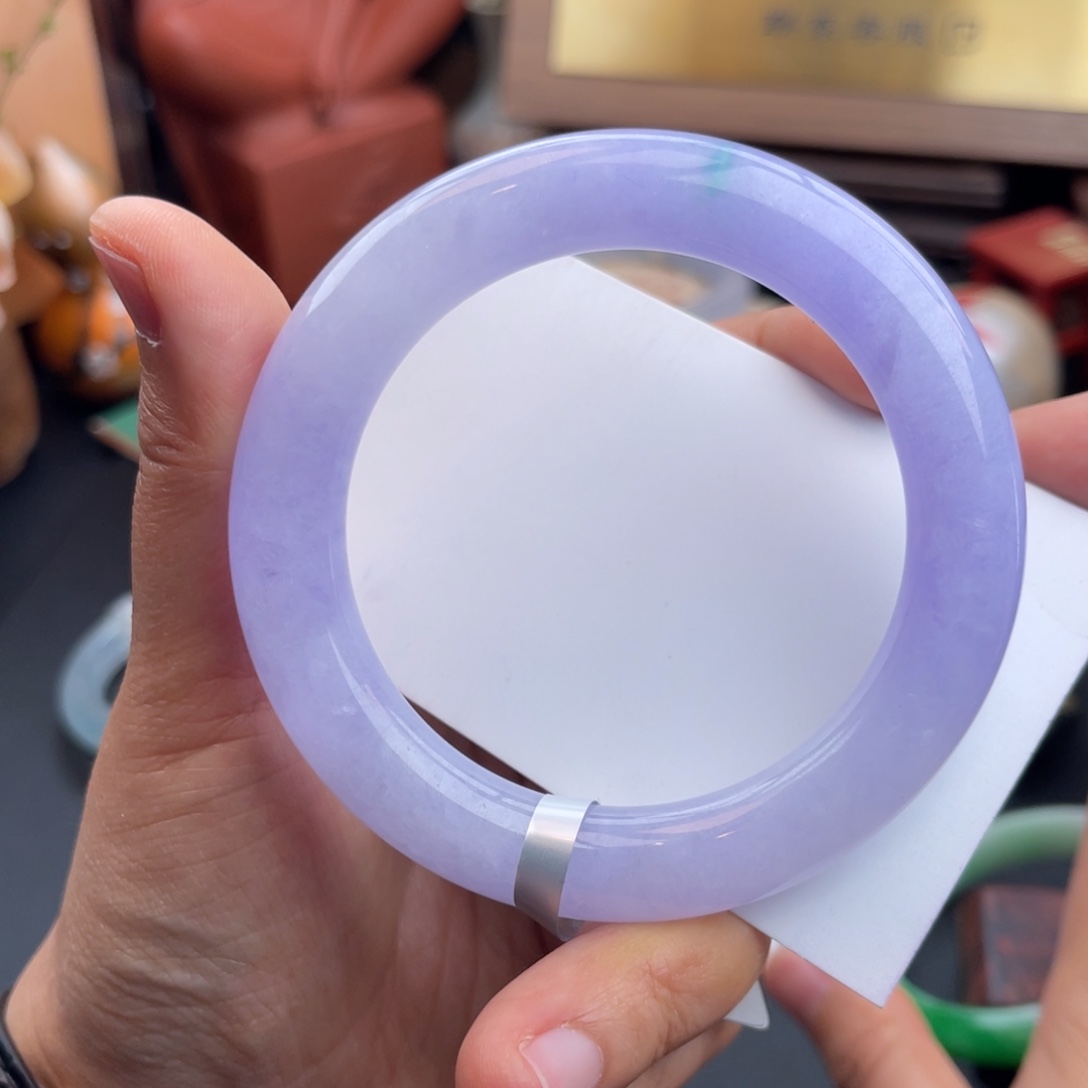 翡翠未镶嵌手镯（圆镯）