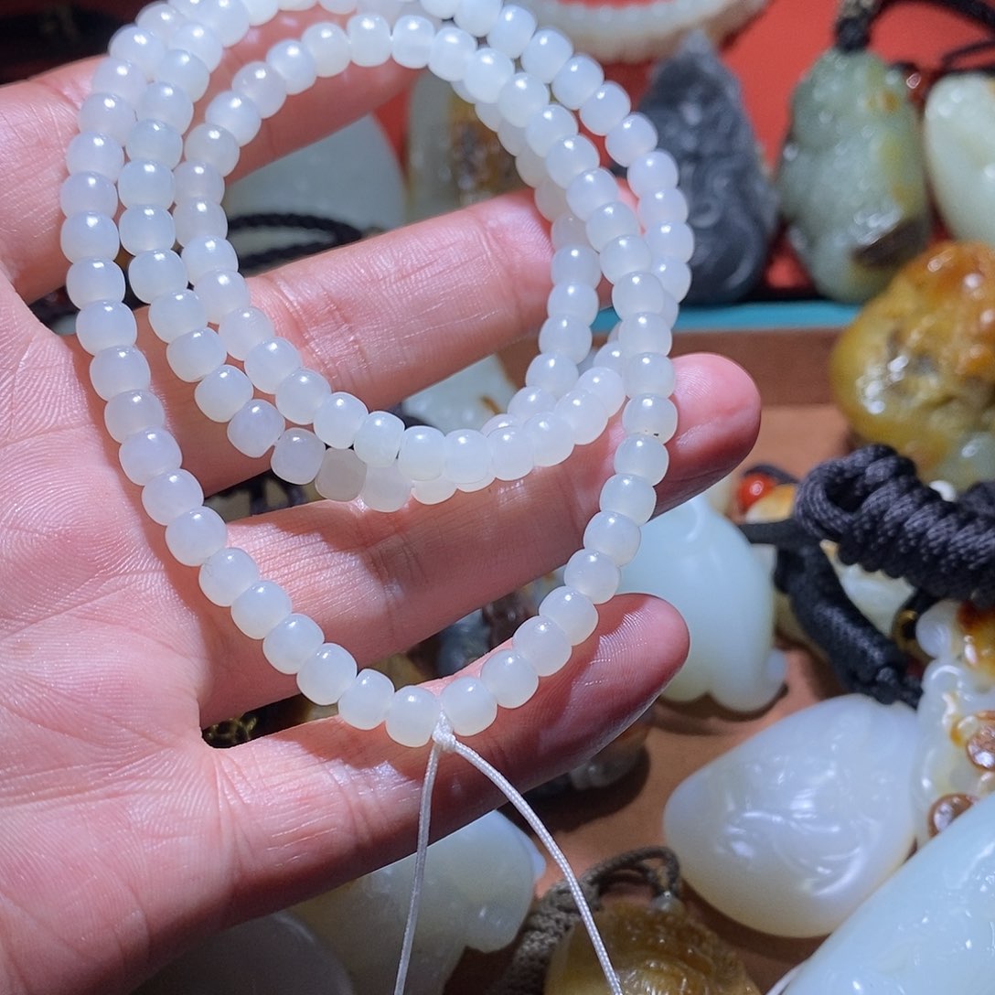 未镶嵌和田玉挂件b****y