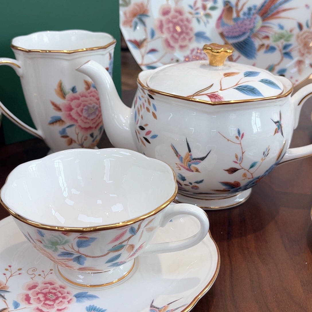 骨瓷一壶一杯———————