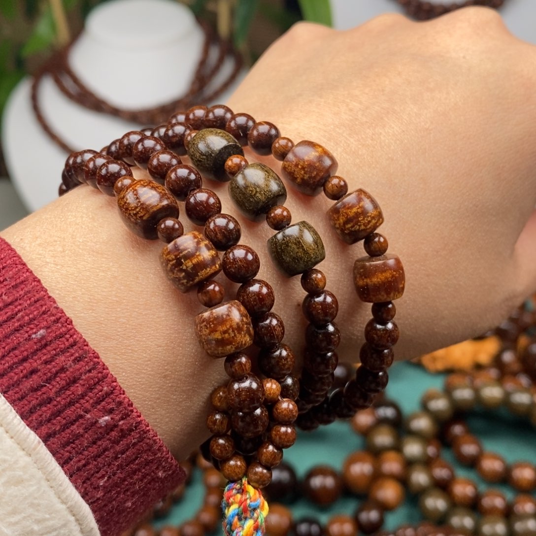 贡木手串/手链贡木0.6红冰爆星配多宝龙鳞