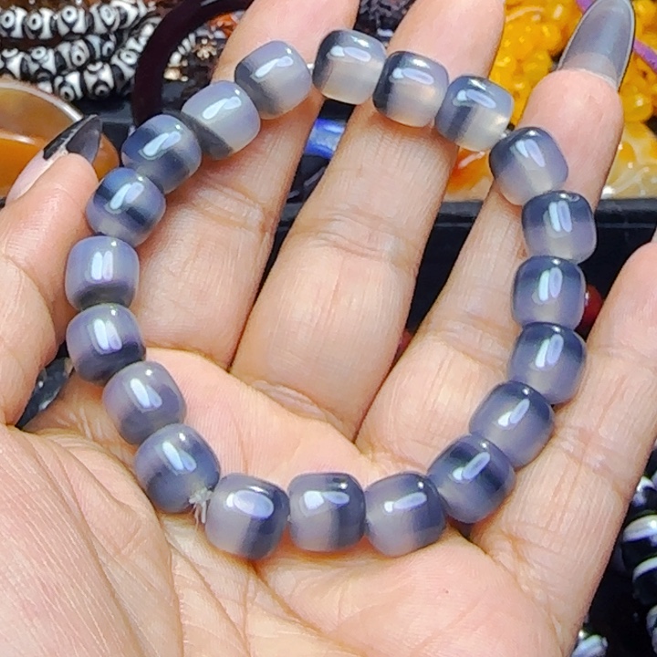 玛瑙/玉髓颈饰未镶嵌