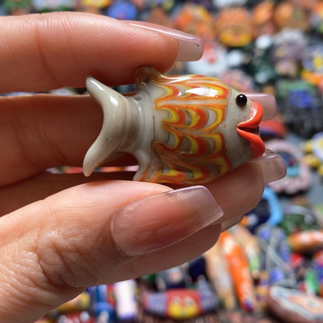 琉璃颈饰印度尼西亚小鱼