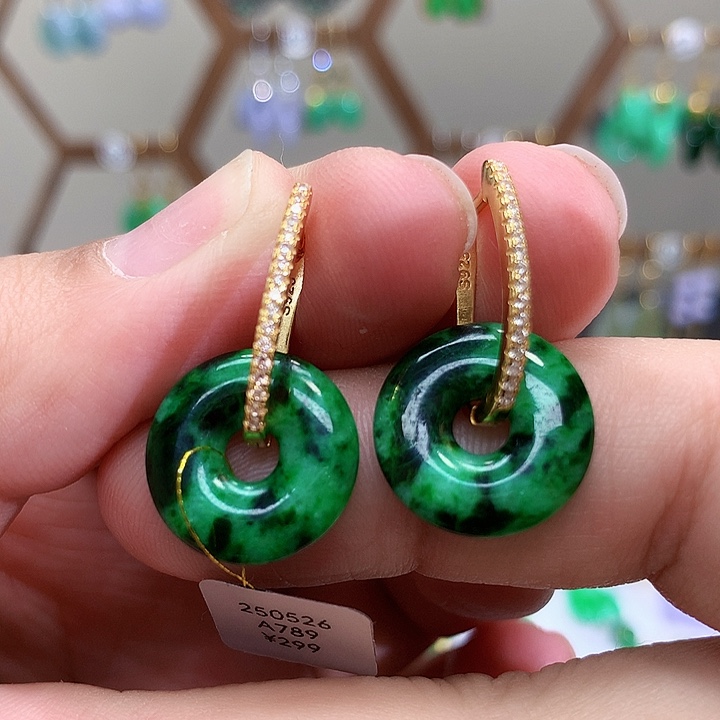 银S925镶嵌翡翠耳饰天然翡翠耳饰