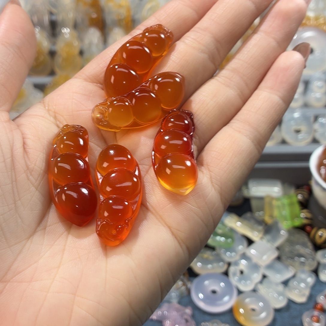 玛瑙/玉髓未镶嵌颈饰