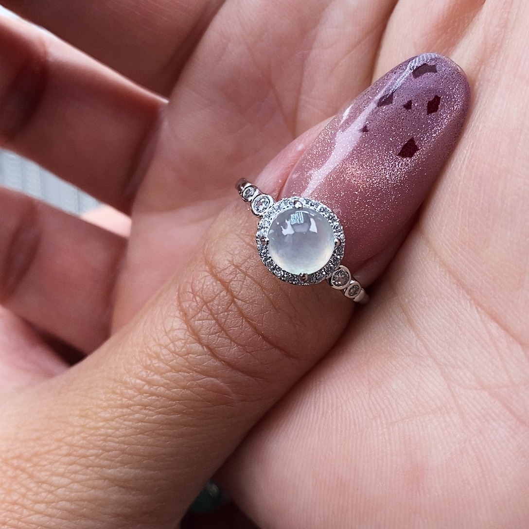 韩***儿翡翠未镶嵌戒指缅甸