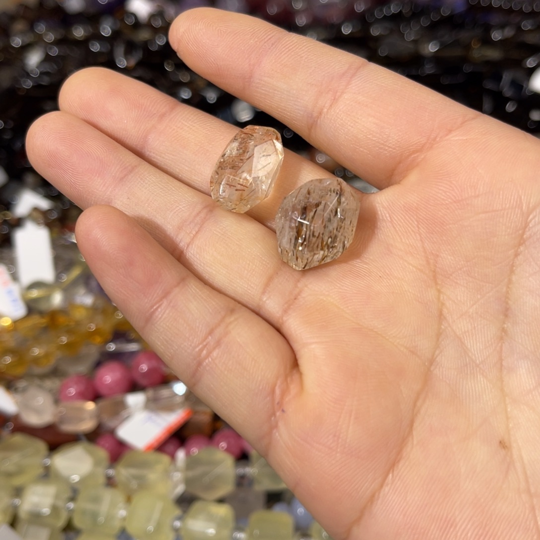 玛瑙/玉髓散珠黑金超随行一颗