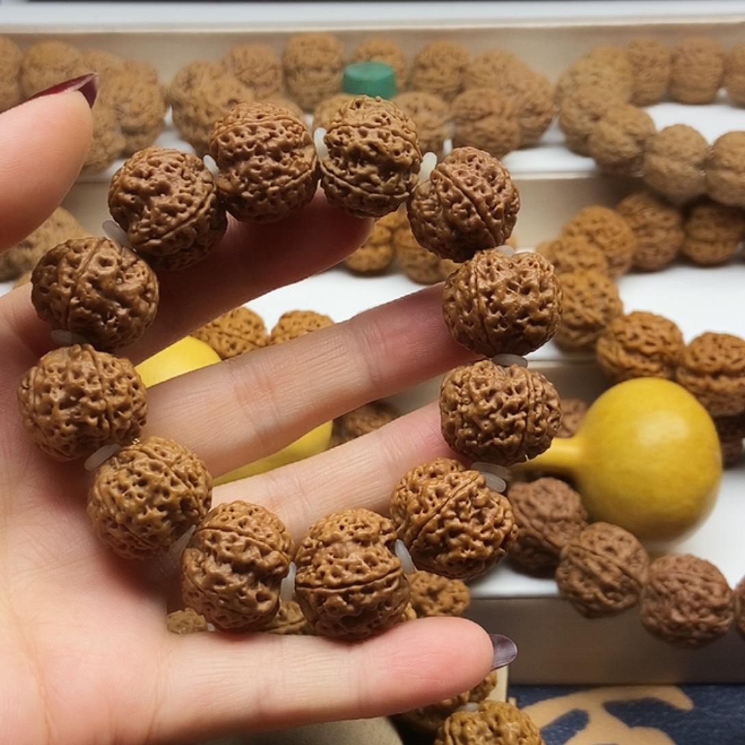 金刚菩提吊坠蜂窝梅花