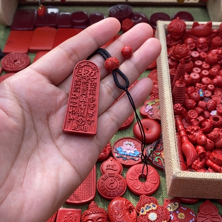 天然辰砂五雷吊坠