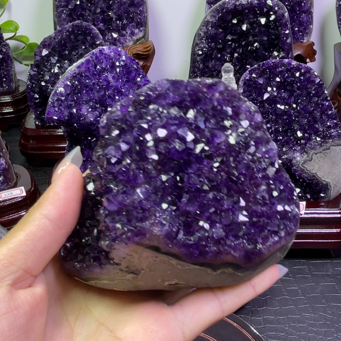 未镶嵌大型摆件（非配饰）紫晶