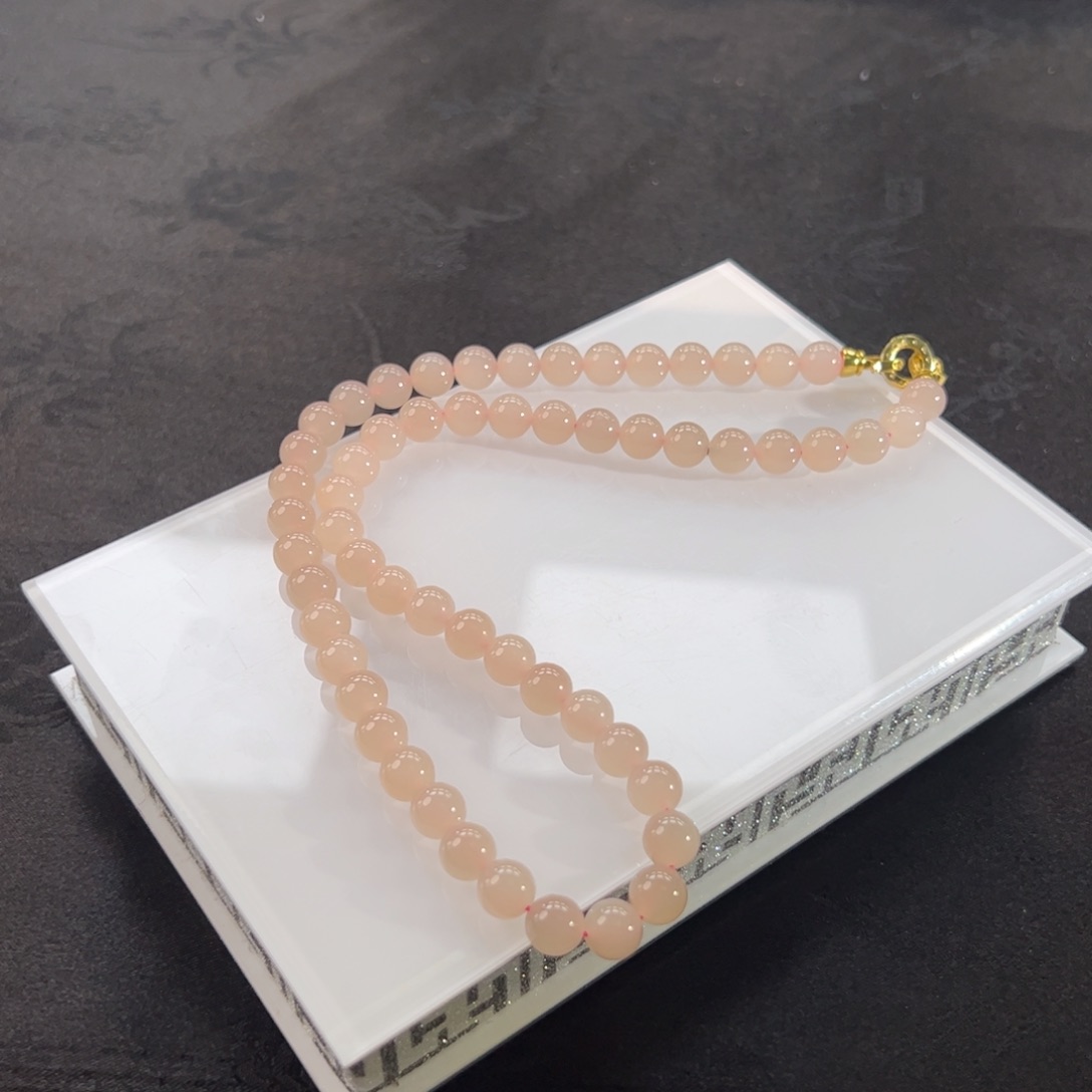 和田玉颈饰银S925镀金镶嵌8mm56颗