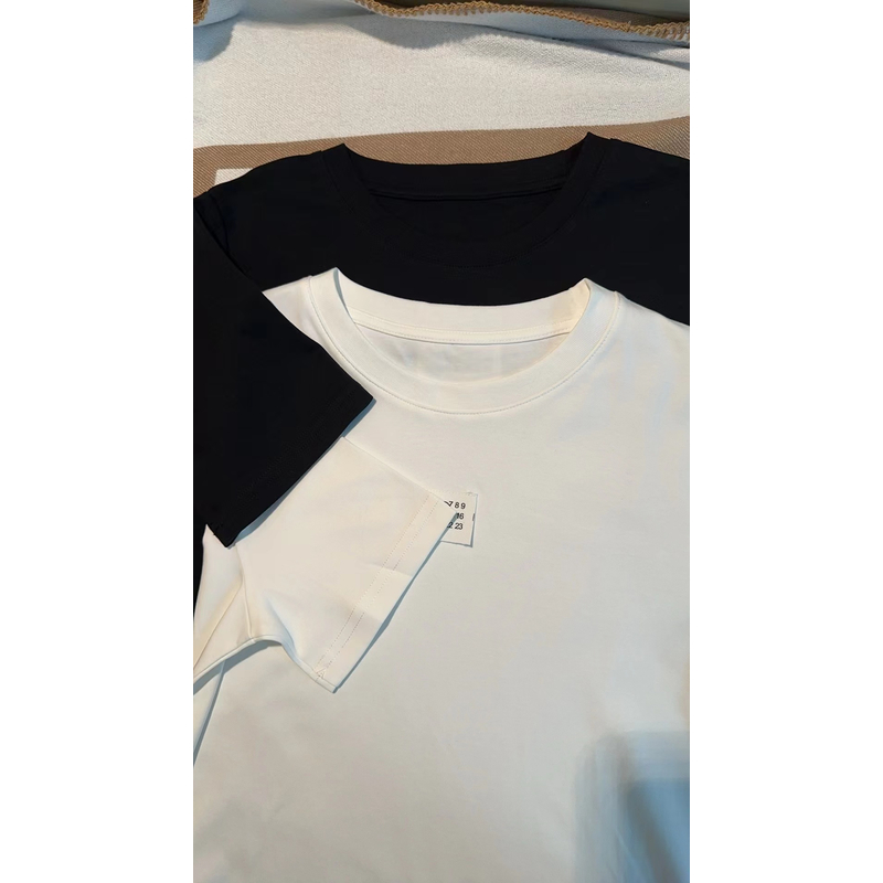 YIYI Studios【马拉数字】2025新品 简约显瘦百搭基础款T恤