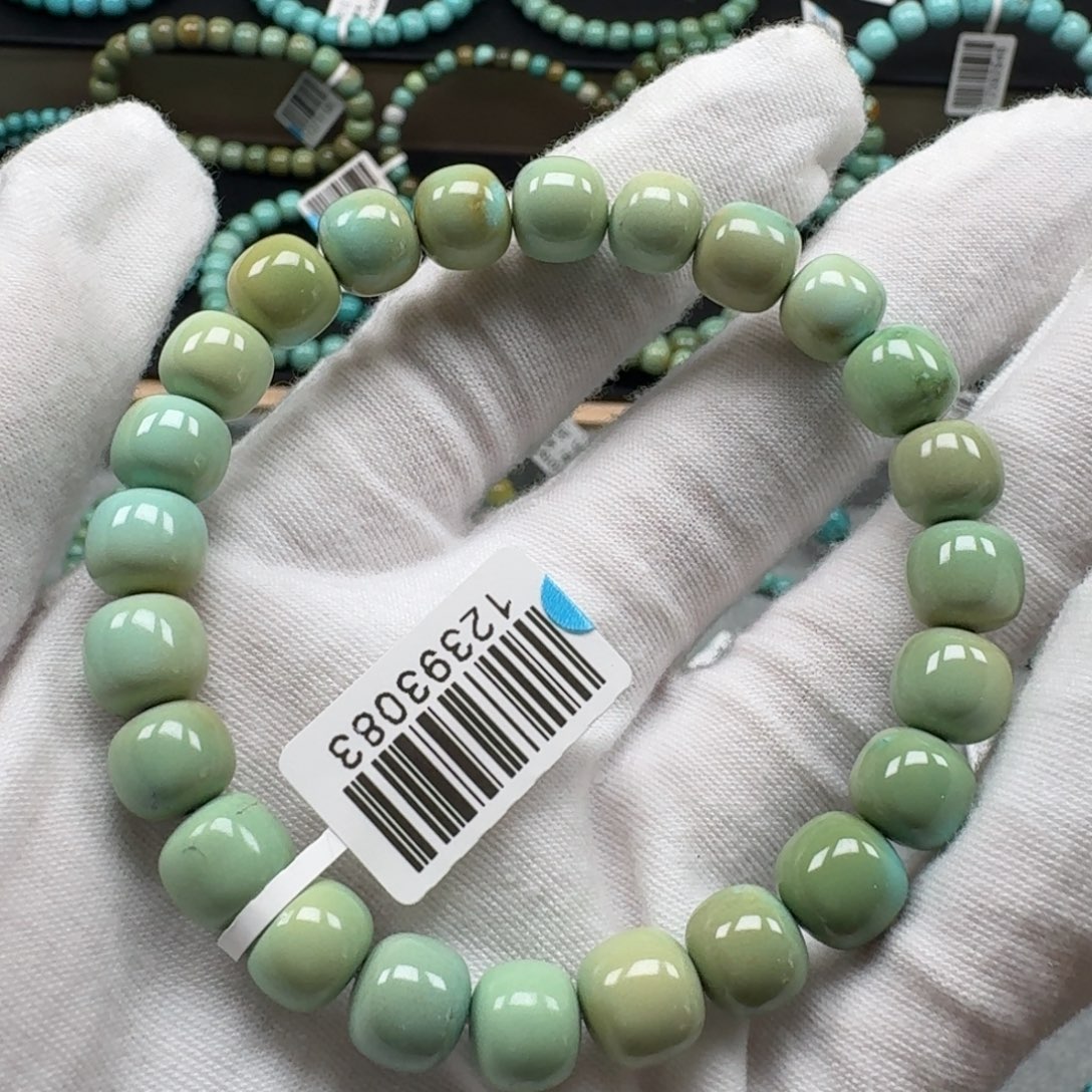 绿松石未镶嵌挂件