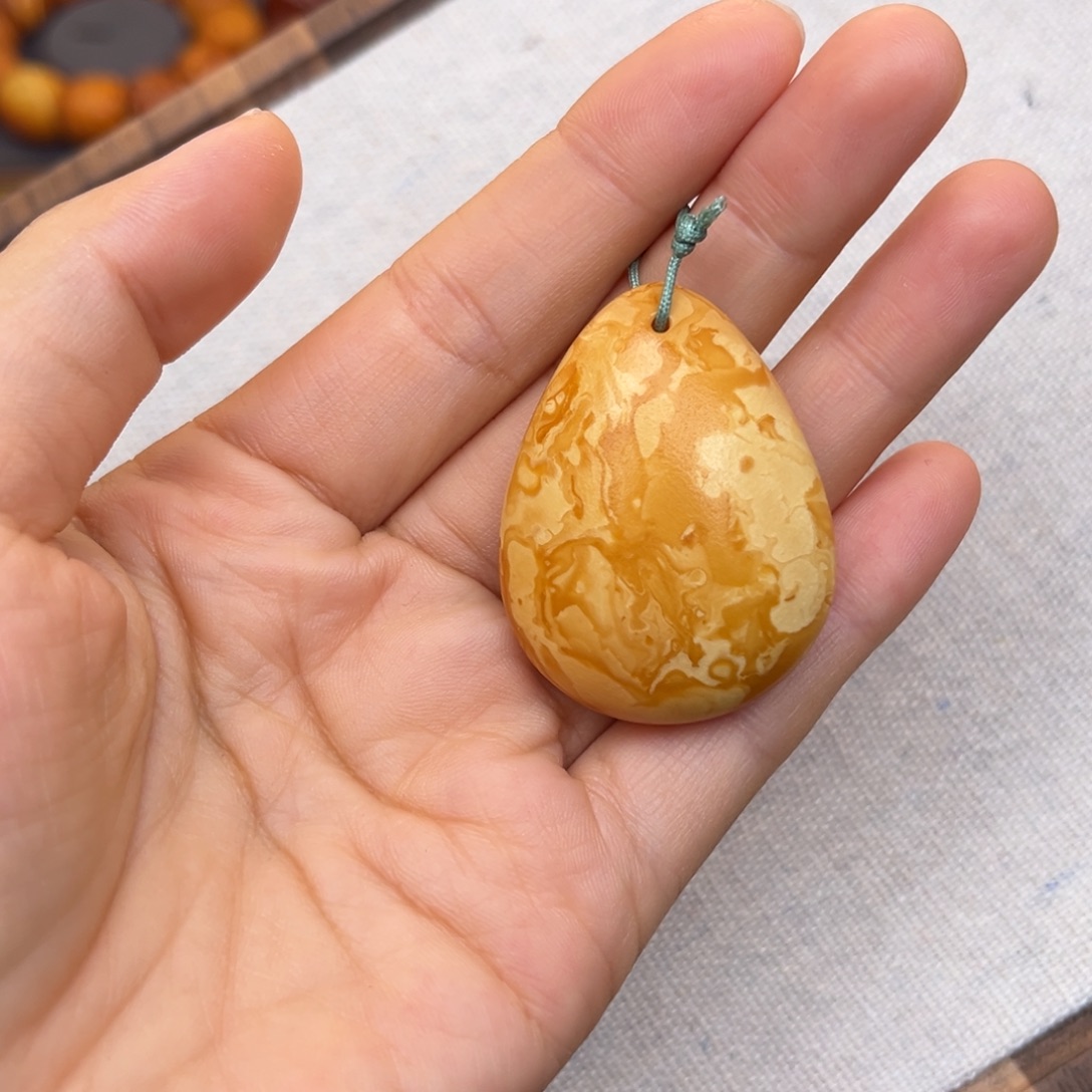 蜜蜡未镶嵌裸石蜜蜡X