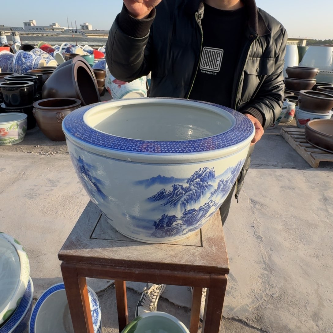 瓷片直径40，高24。。。。