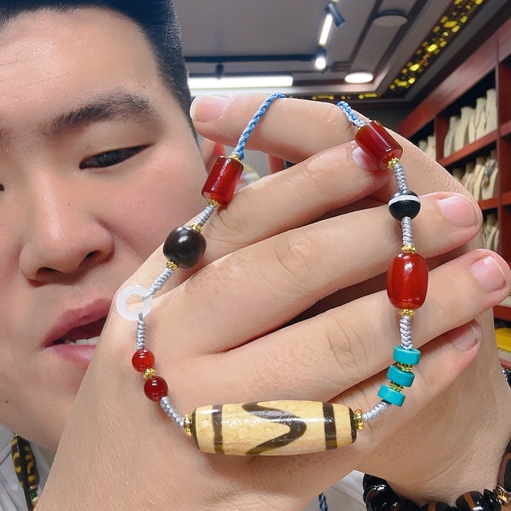 未镶嵌玛瑙/玉髓珠宝奇石