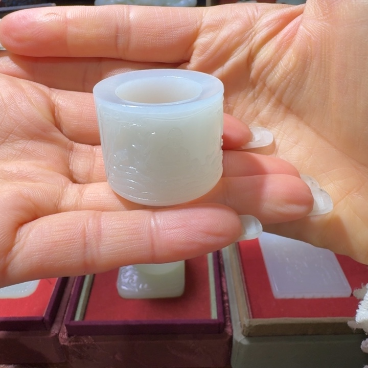 金***资和田玉未镶嵌把件