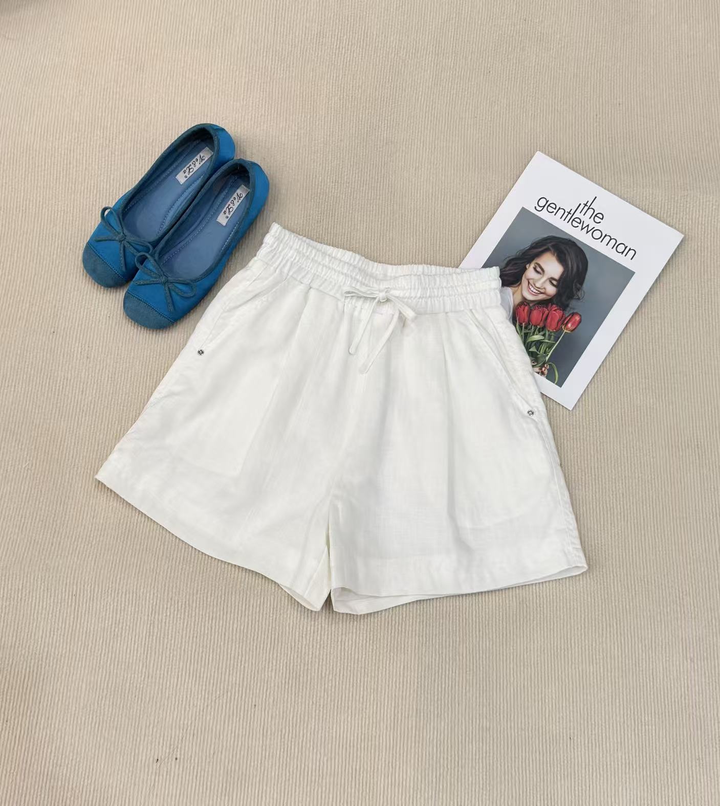 夏装夏季新款，高级感白色短裤