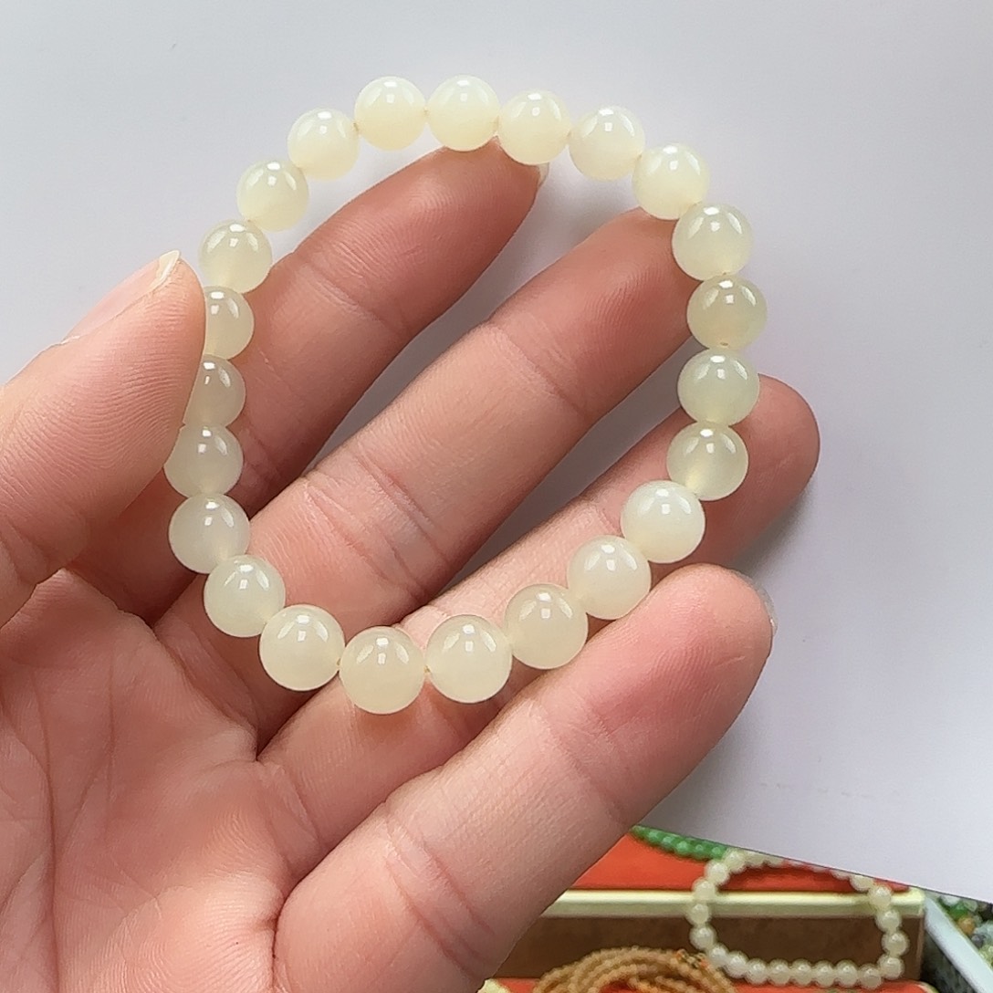 和田玉手链未镶嵌卡8mm