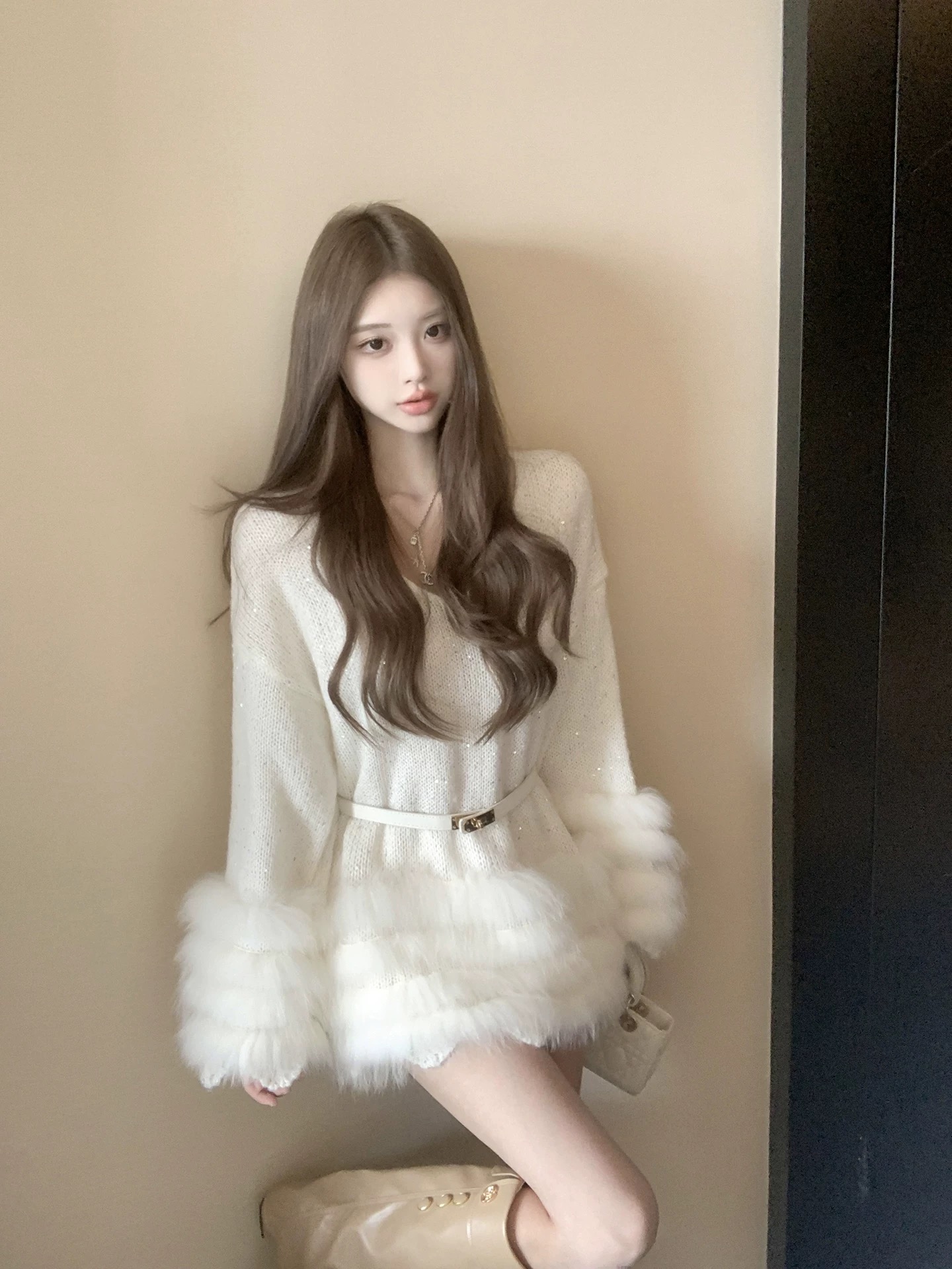 Hello熙熙【梦幻甜心】千金风纯欲高级感V领带细闪安哥拉兔毛上衣