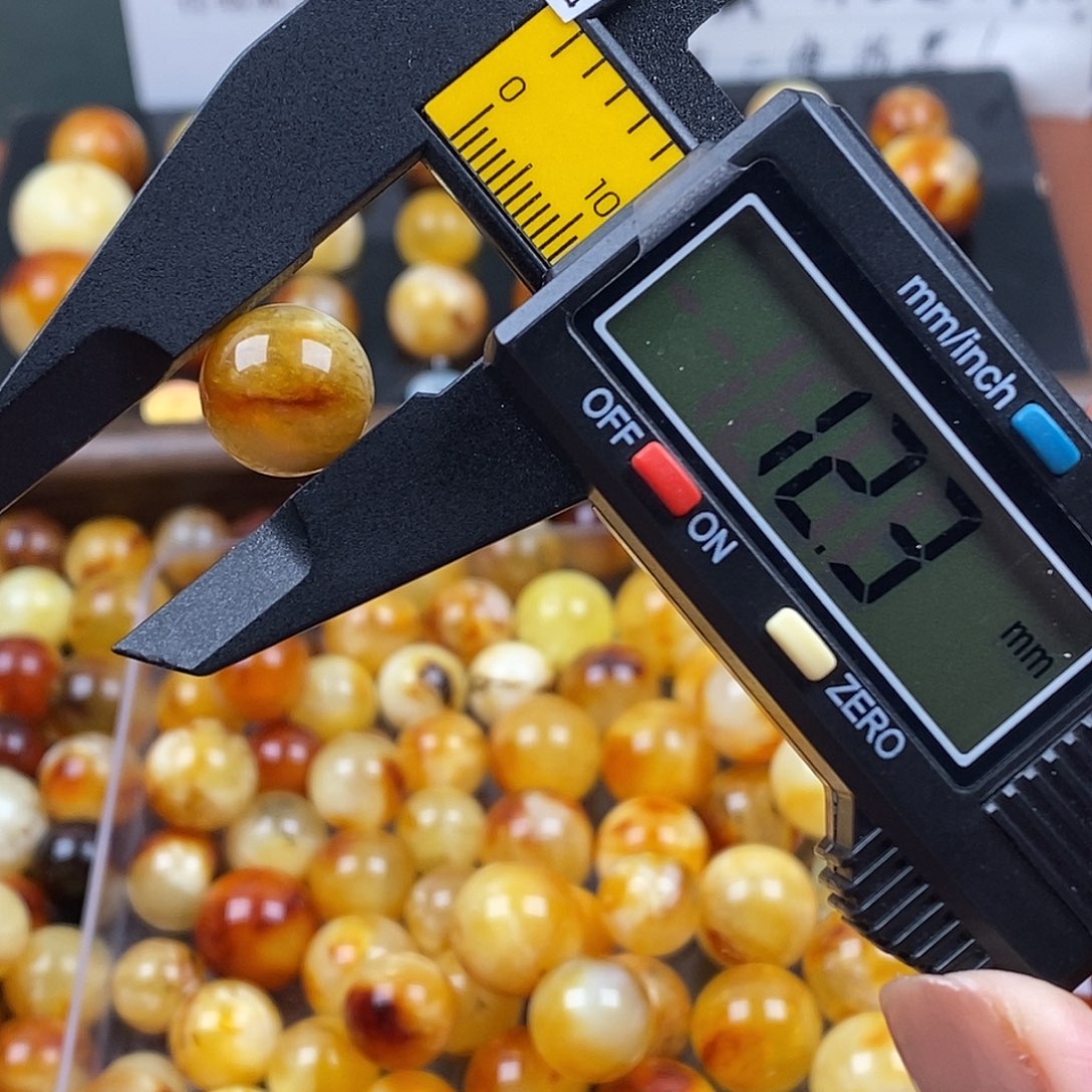 琥珀未镶嵌裸石蜜蜡1116