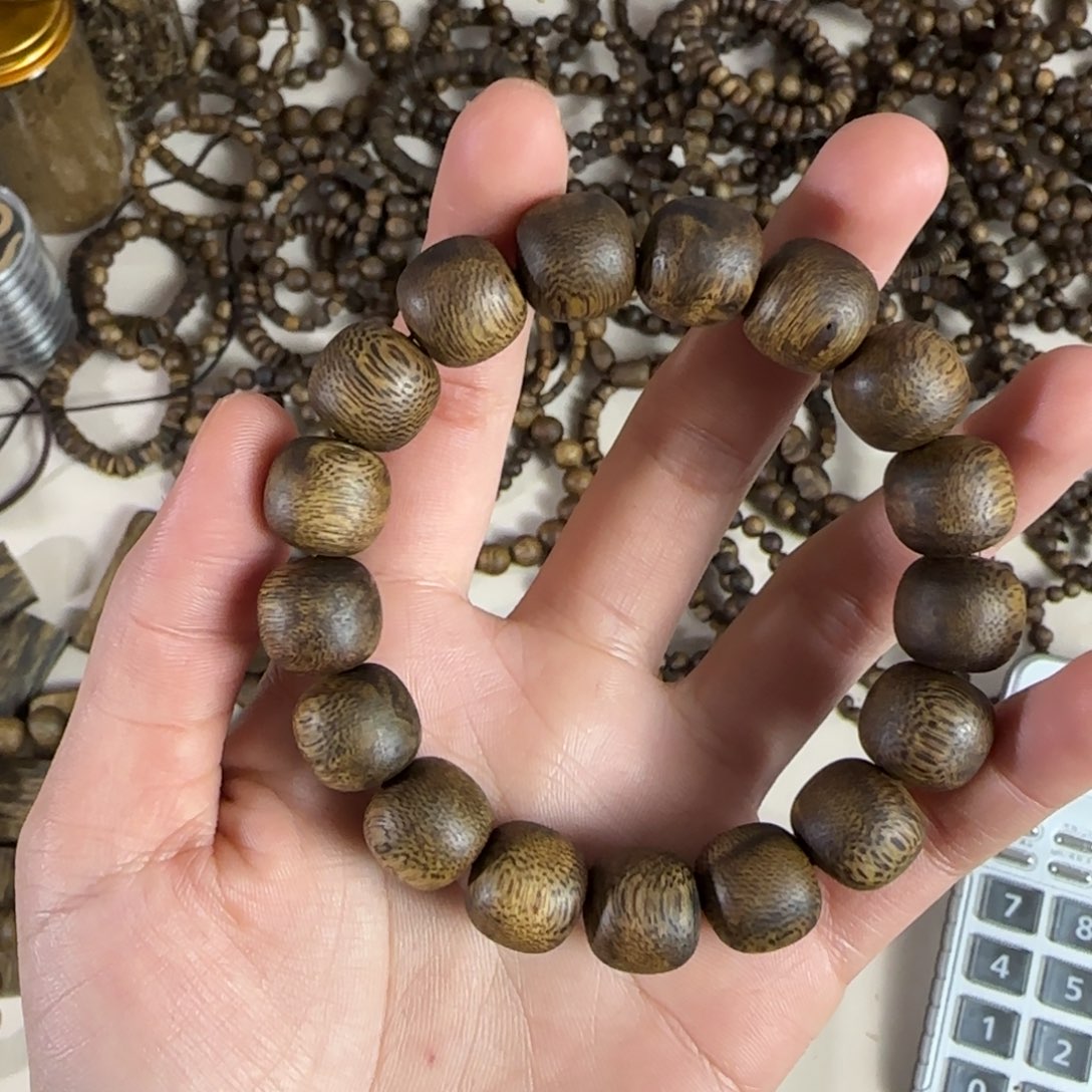 星****奇楠沉香手串老型鼓珠单圈17.7g发一