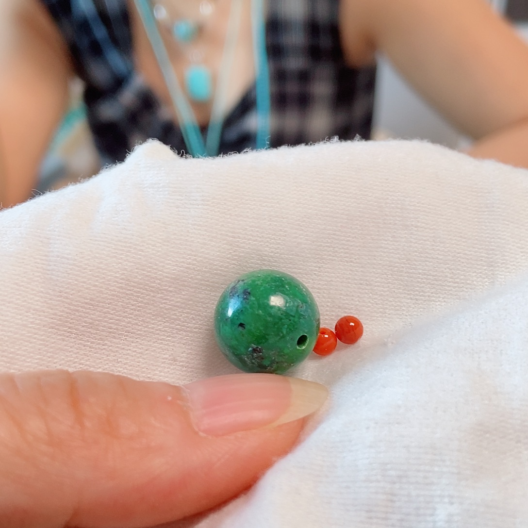 未镶嵌南红玛瑙珠宝奇石