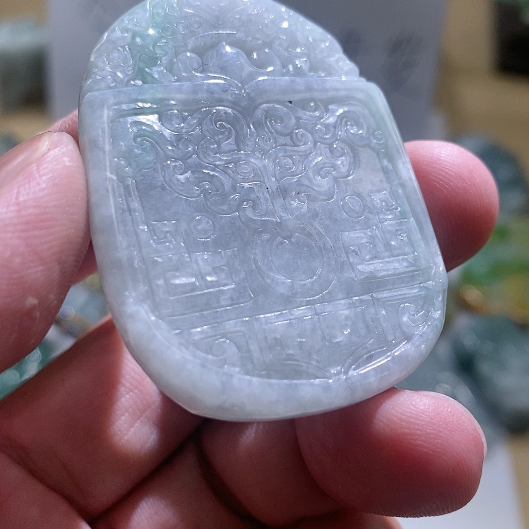 【闪购商品】翡翠颈饰未镶嵌1111111111111