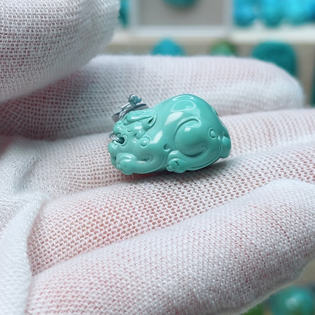 绿松石珠宝未镶嵌