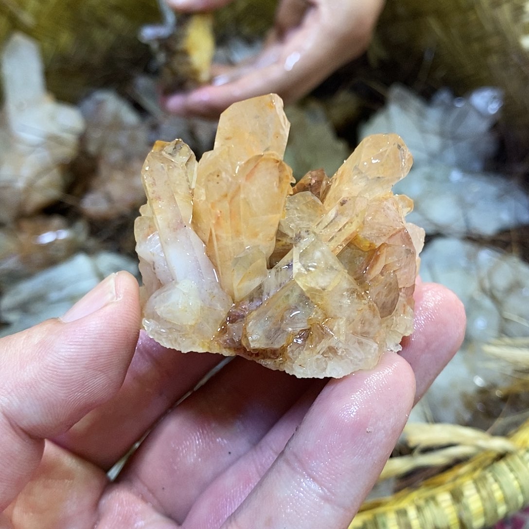 未镶嵌珠宝半成品水晶