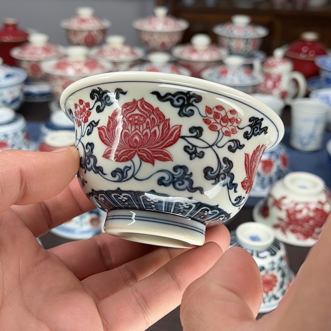 景德镇陶瓷青花釉里红大压手金